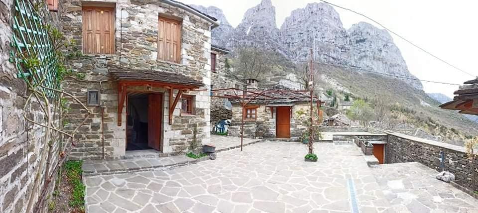 Villa Ανδρομέδα: Παραδοσιακό Κατάλυμμα Papigko Exterior foto